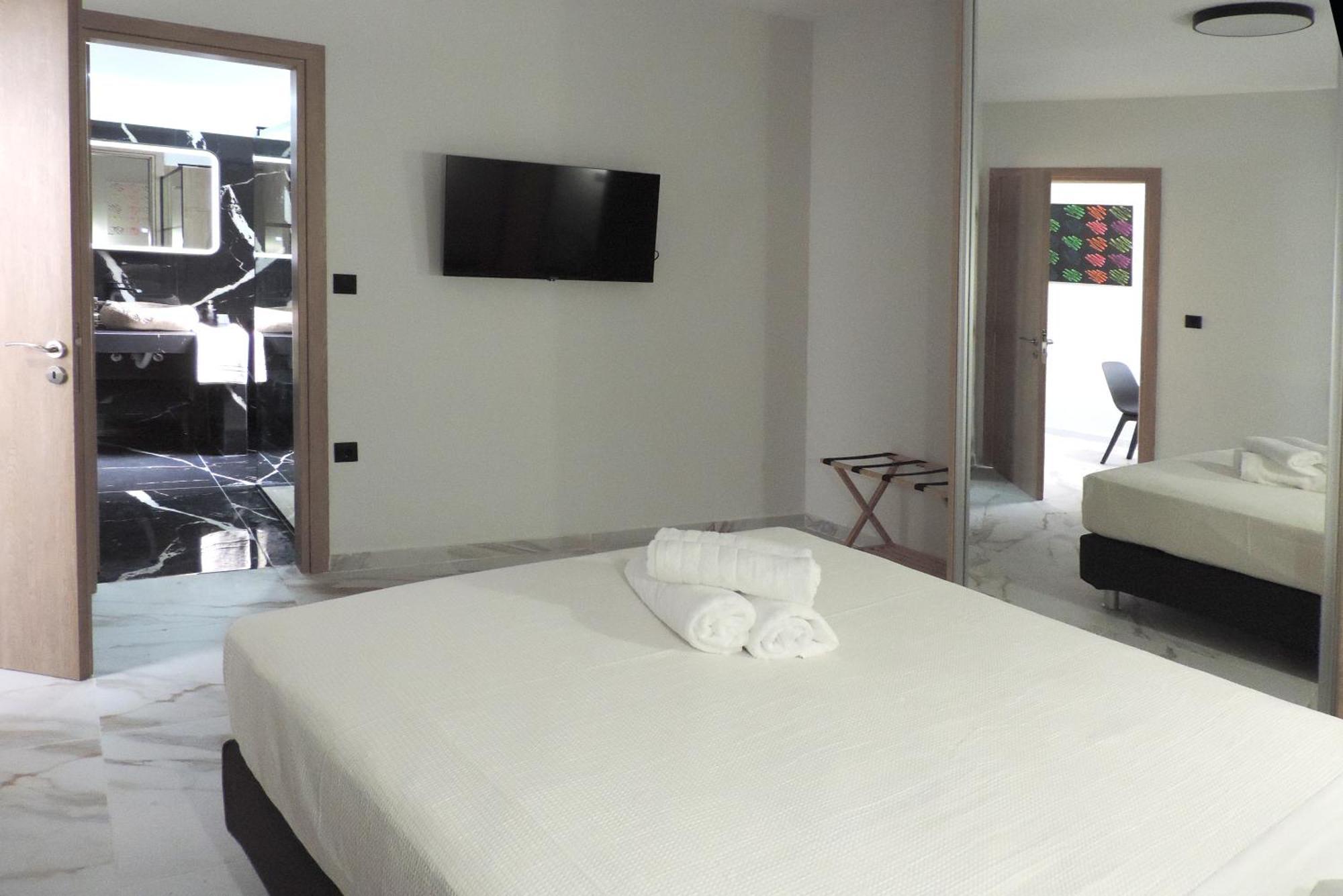 Apartment αthens Black & White Escape *