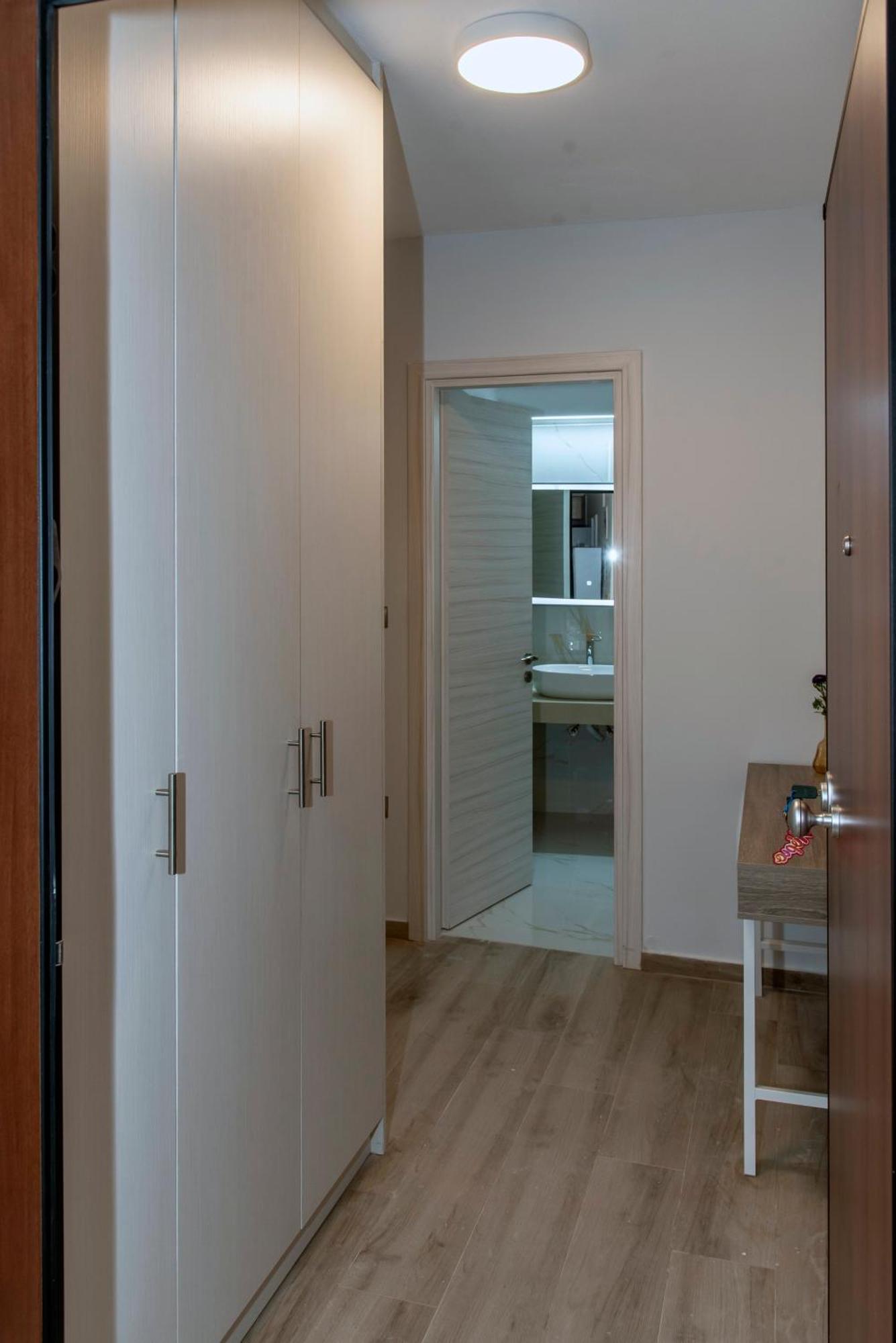 Apartment αthens Black & White Escape Athens